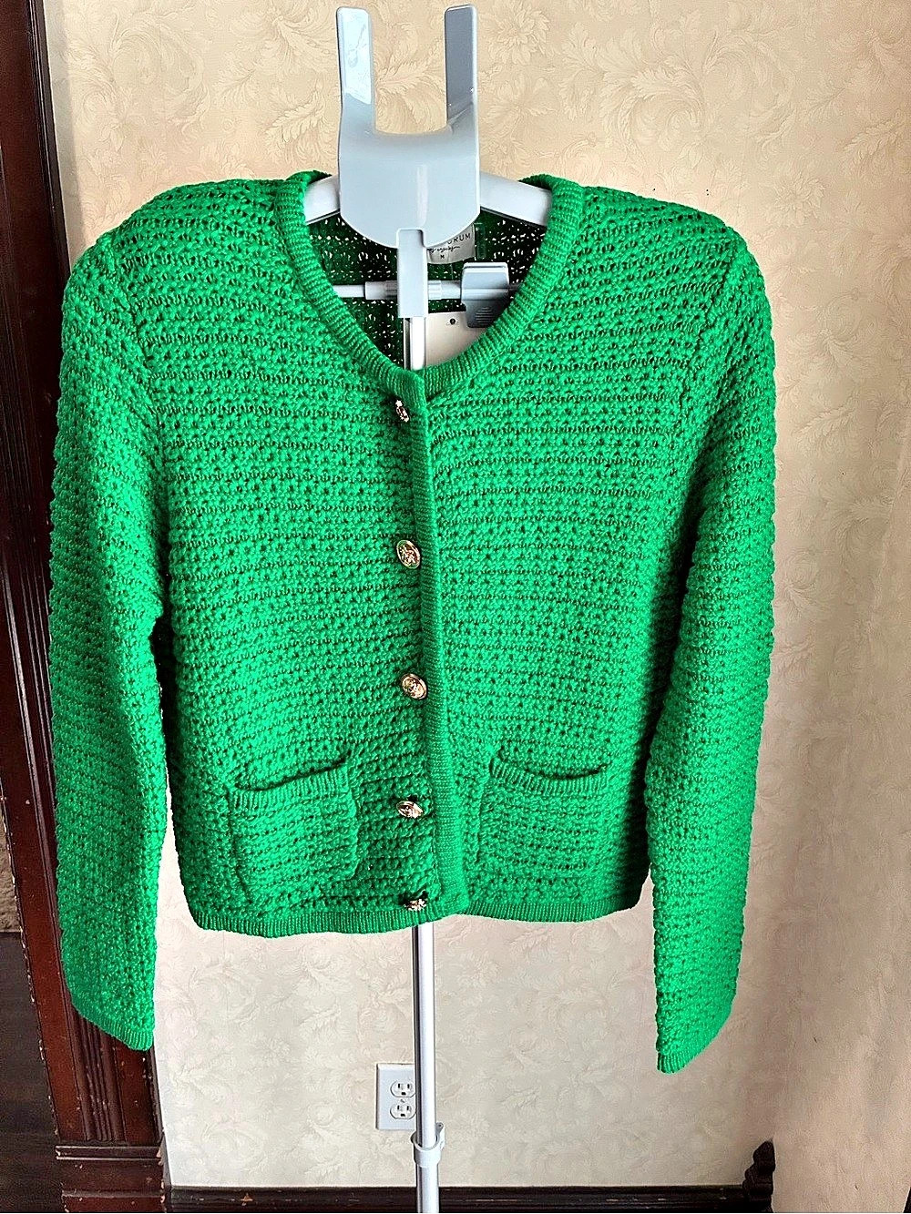 Dress Forum Green Cardigan Size Medium NWT